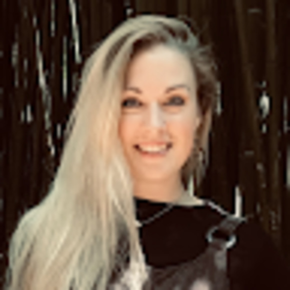 Meet your Posher, Kaela - Picture 1 of 1